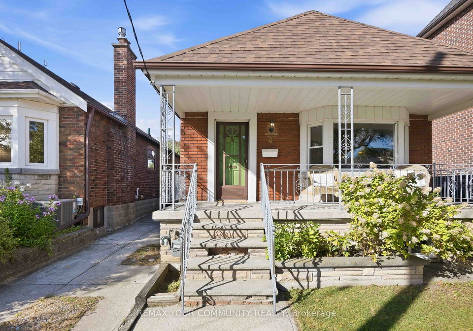 4-crestland-avenue-toronto-east-york-ontario-e13825898