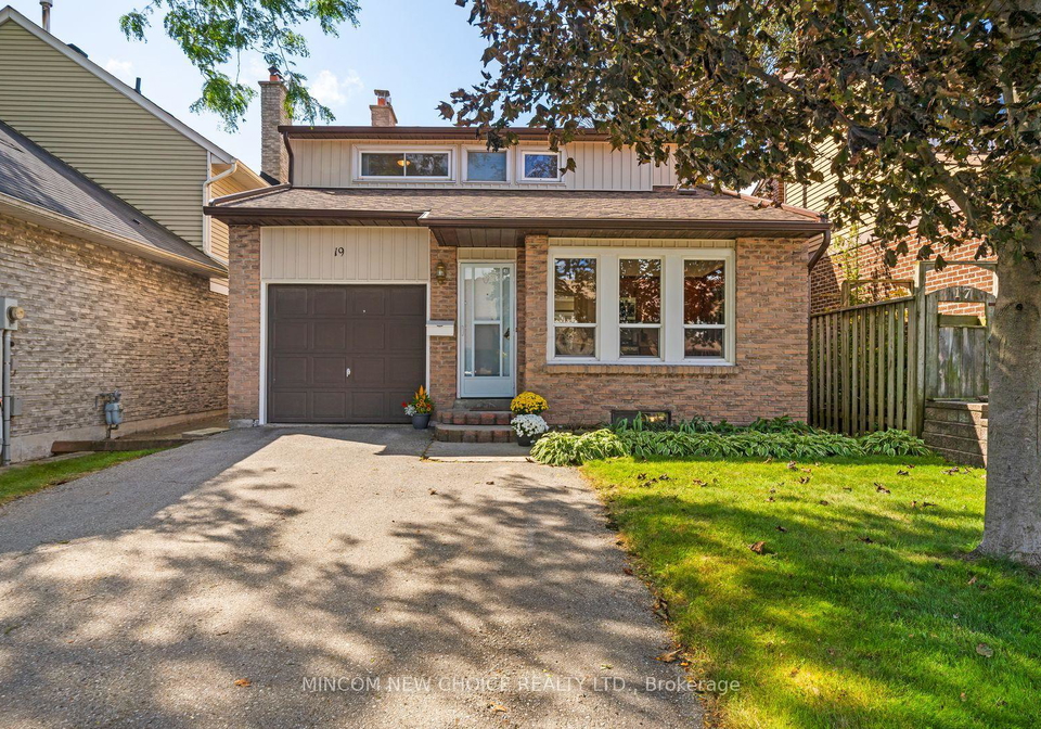 19-mcrae-road-ajax-ontario-e13826222