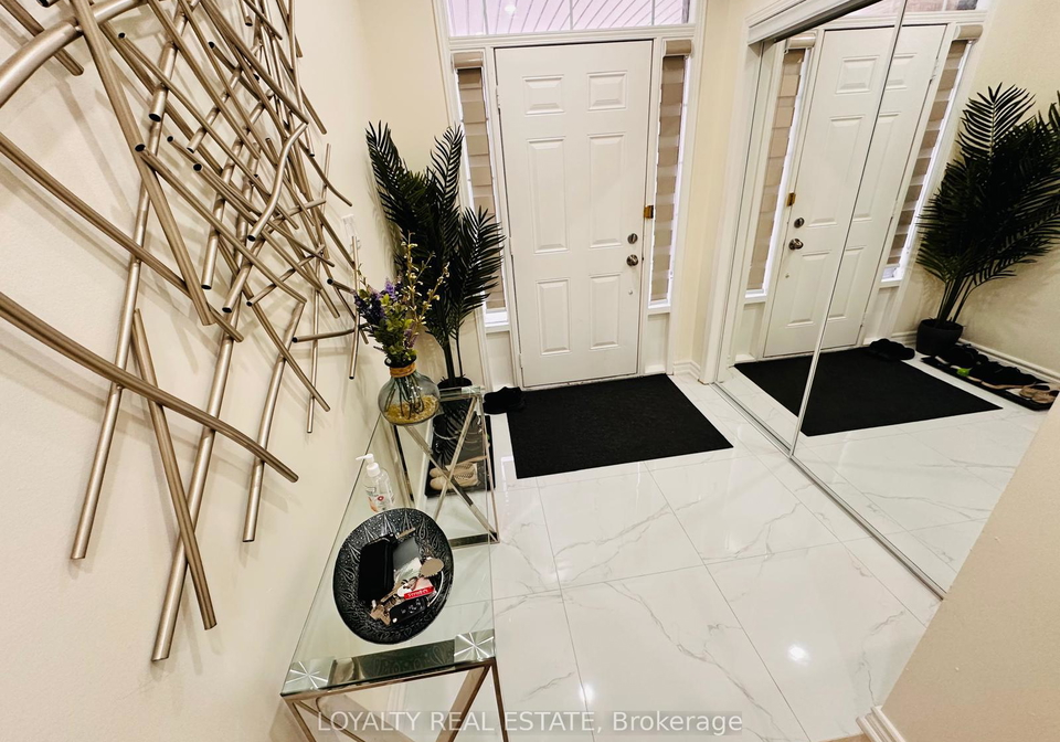 28-thorp-crescent-ajax-ontario-e13827222