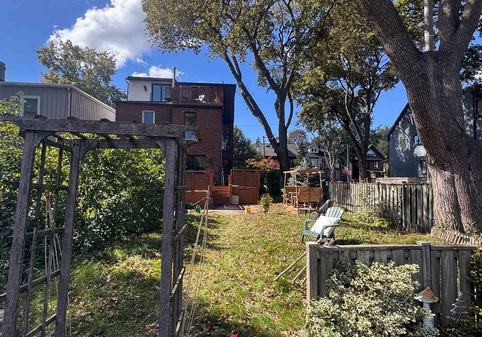 133-hampton-avenue-toronto-toronto-ontario-e13828188