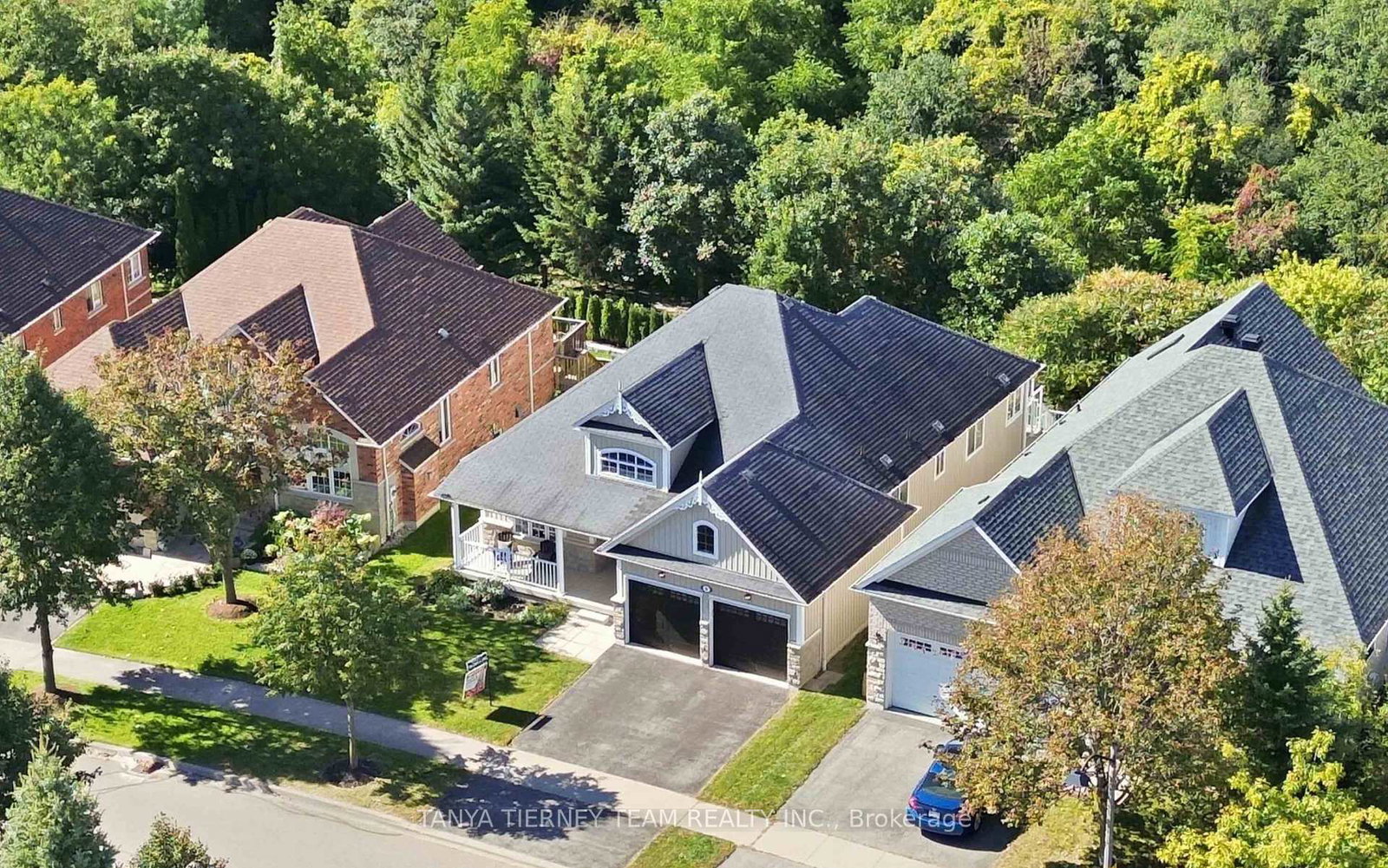 4-branthaven-court-whitby-ontario-e13828312