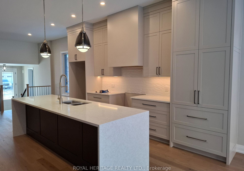 8-st-augustine-drive-whitby-ontario-e13828314