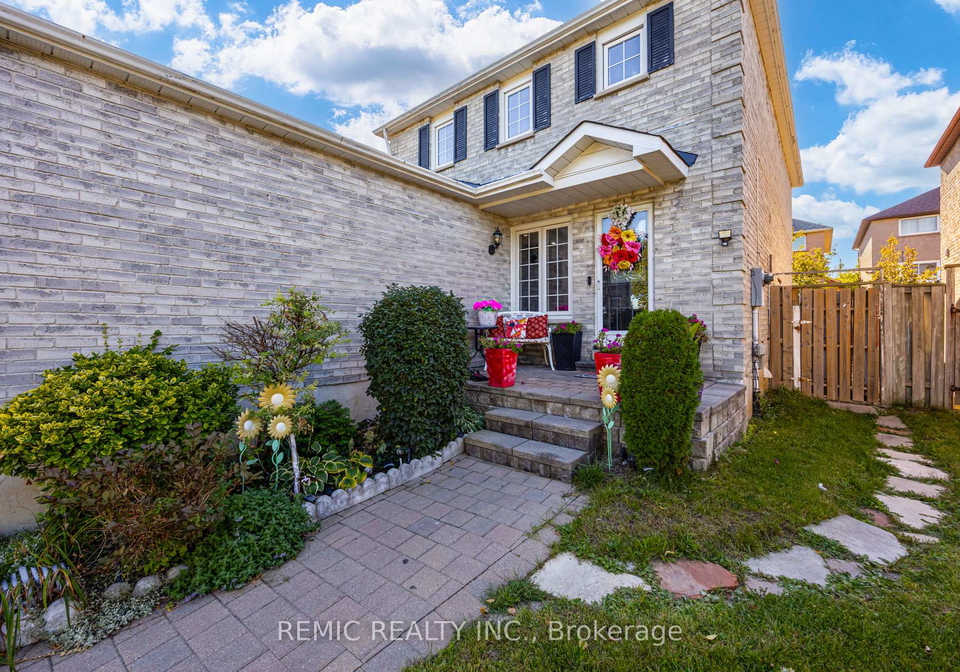 70-large-crescent-ajax-ontario-e13828380