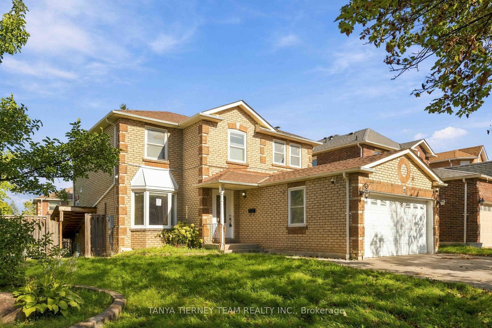 11-hunter-drive-ajax-ontario-e13828528