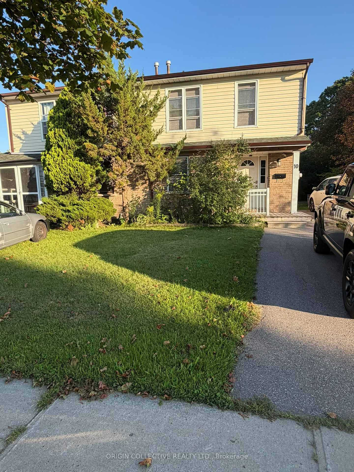 10-moonbeam-grove-s-toronto-scarborough-ontario-e13828966