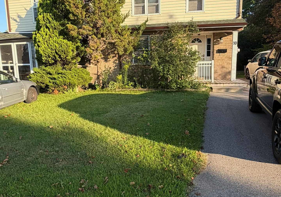 10-moonbeam-grove-s-toronto-scarborough-ontario-e13828966