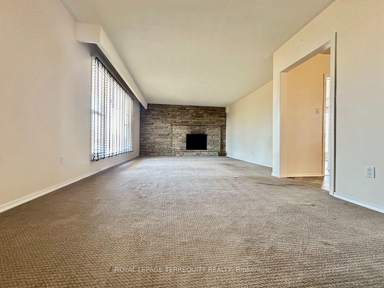 1775-bowmanville-avenue-clarington-ontario-e13829148