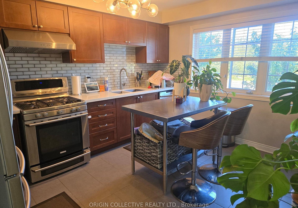 33-lurcook-street-ajax-ontario-e13829344