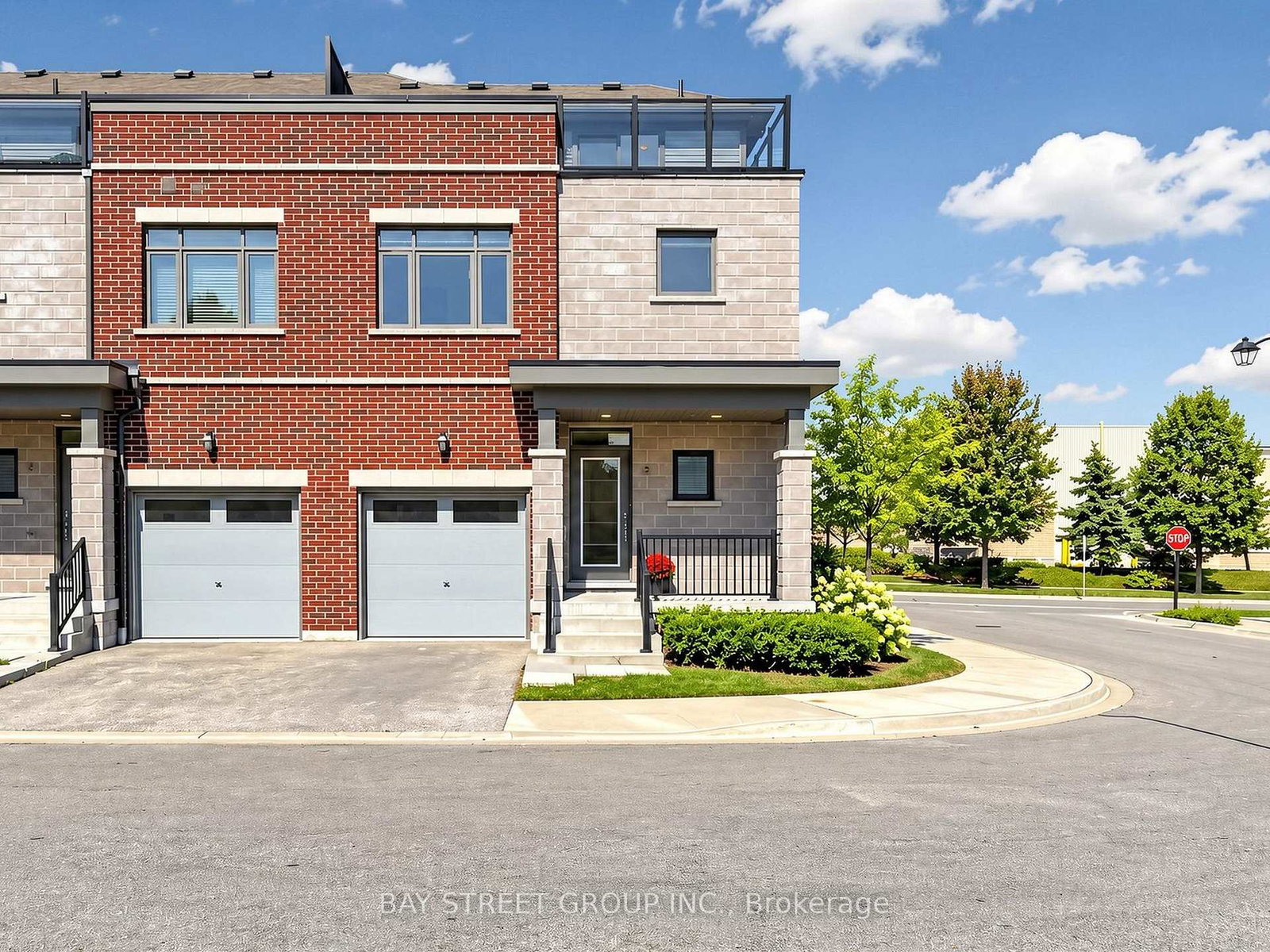 2-longshore-way-whitby-ontario-e13829540
