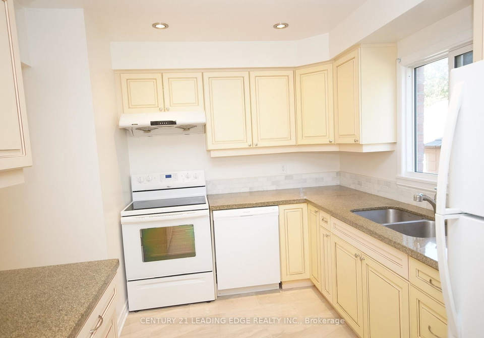 62-daniels-crescent-ajax-ontario-e13830148