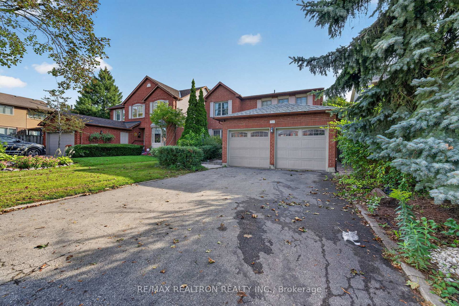 765-stonepath-circle-pickering-ontario-e13830264