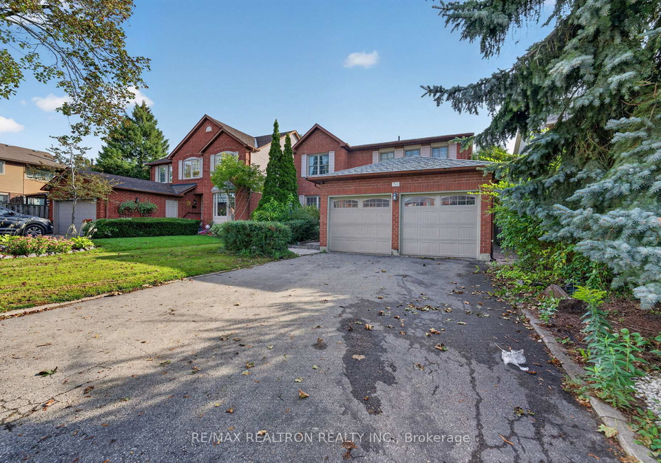 765-stonepath-circle-pickering-ontario-e13830264