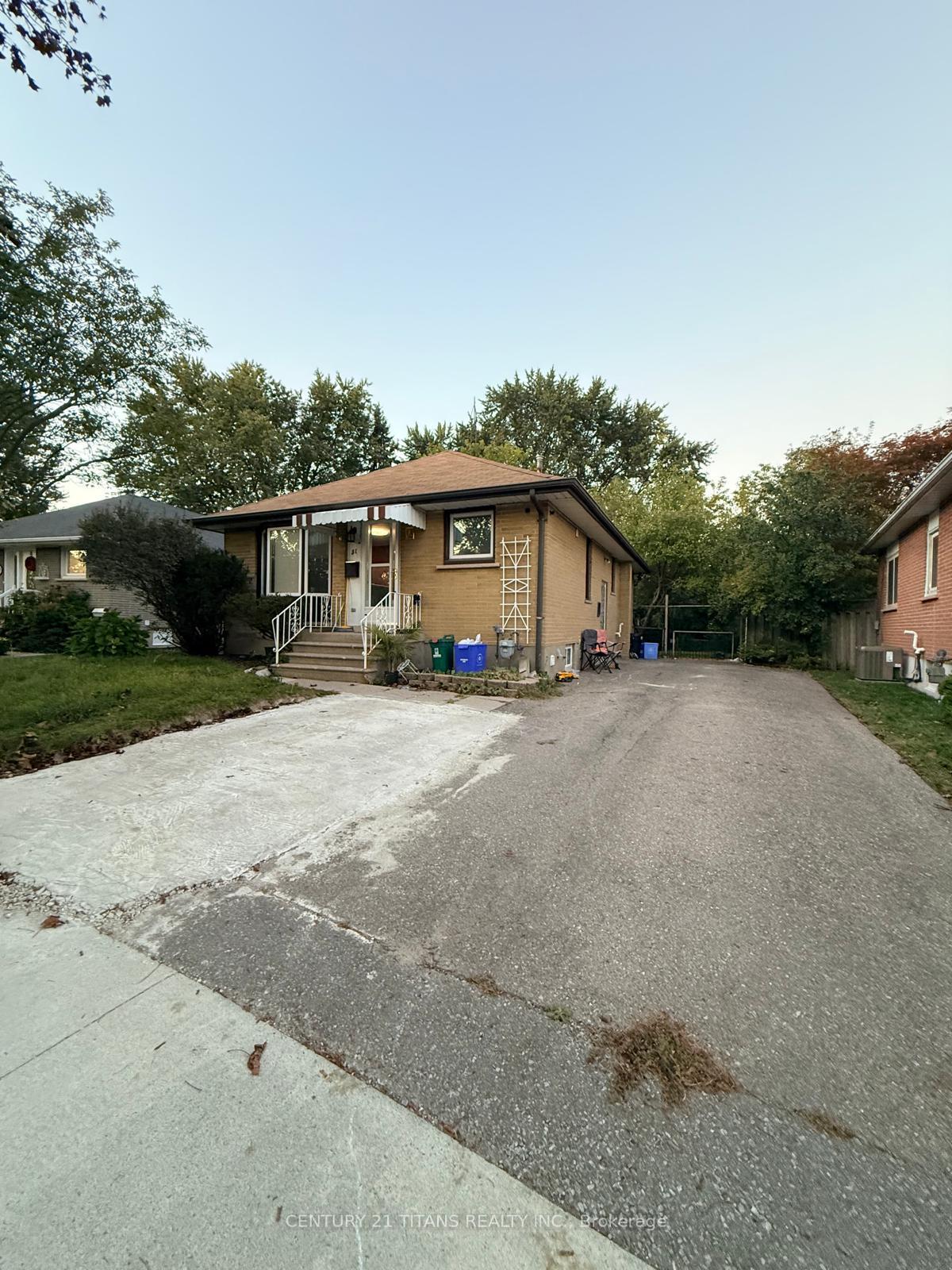 51-admiral-road-ajax-ontario-e13830794