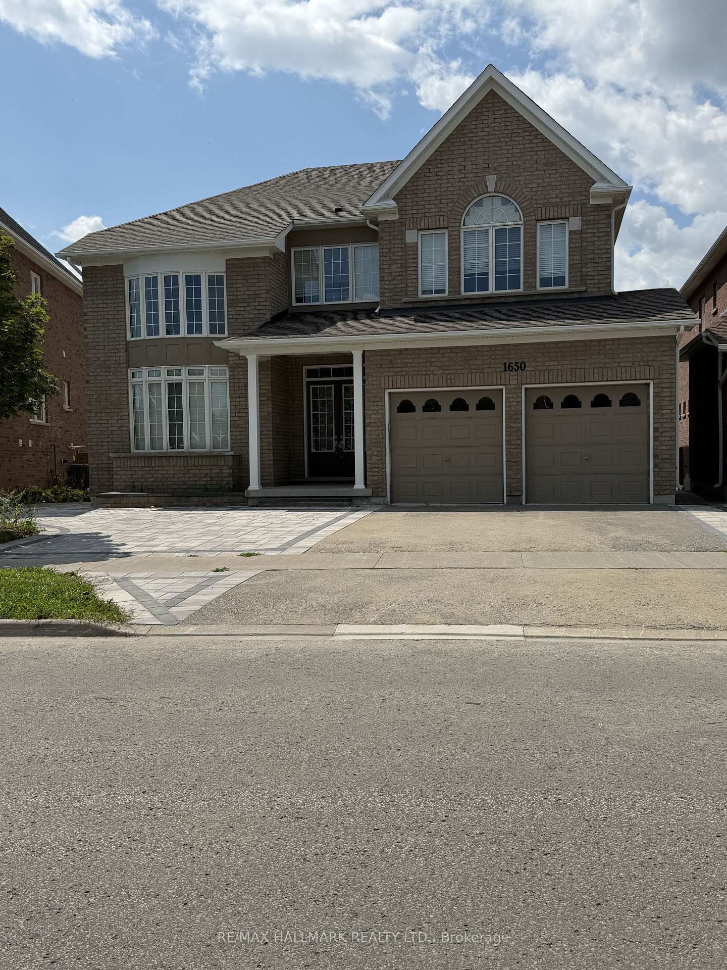 1650-irvine-scott-street-oshawa-ontario-e13830852