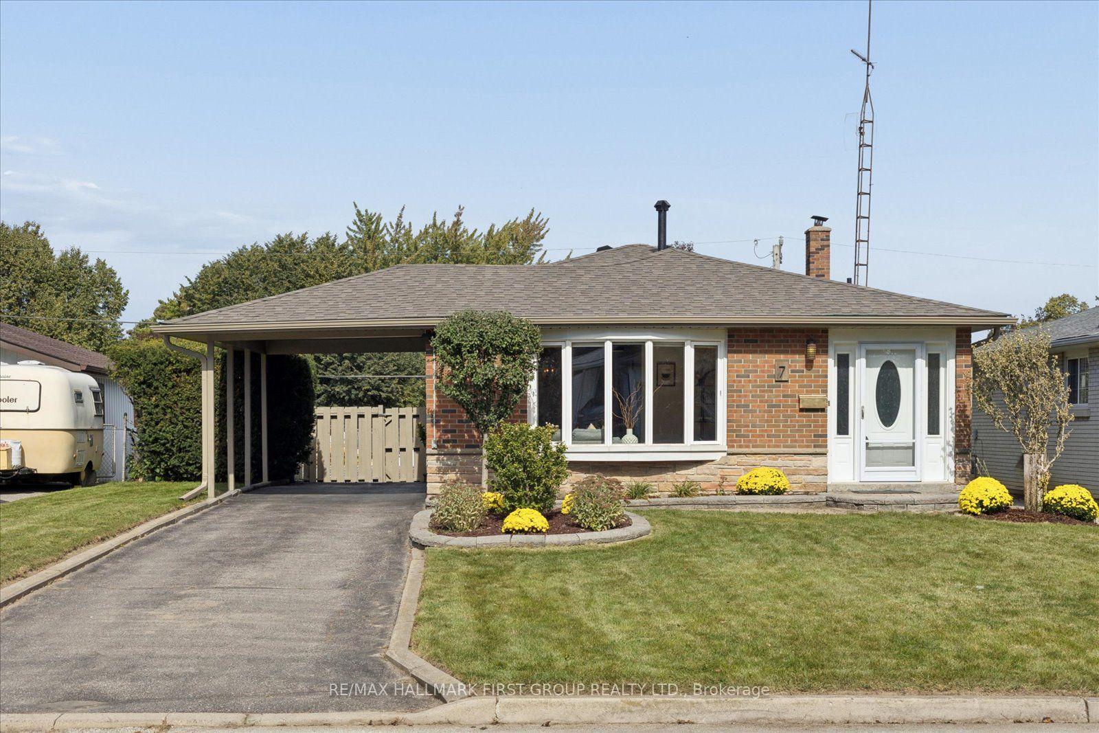 7-archer-drive-ajax-ontario-e13832296