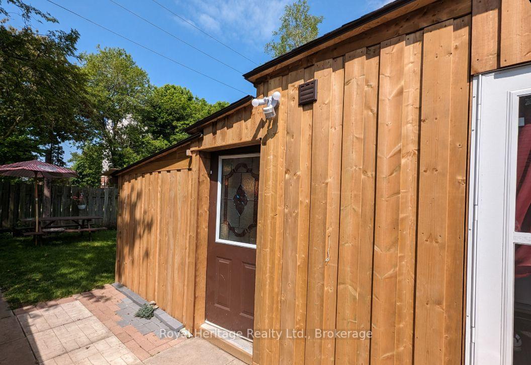 204-court-street-oshawa-ontario-e13832414
