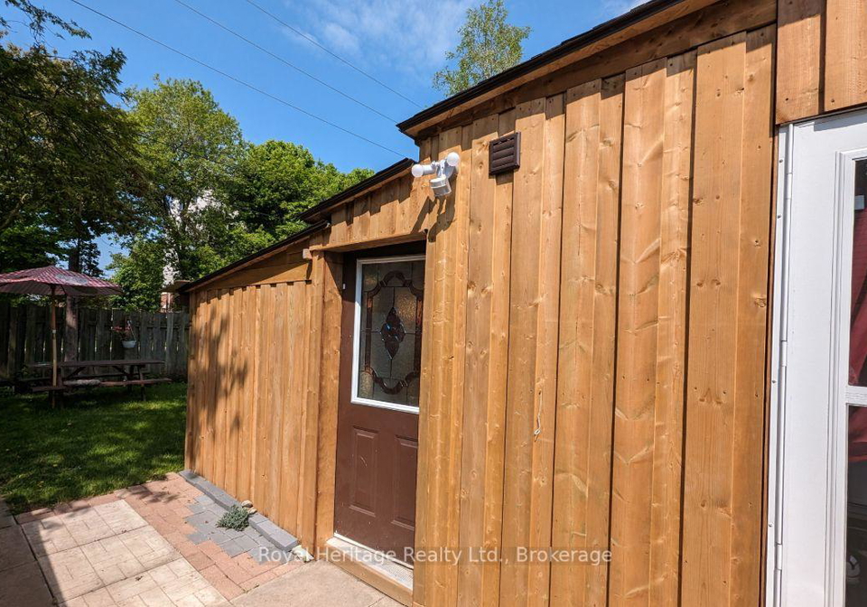 204-court-street-oshawa-ontario-e13832414