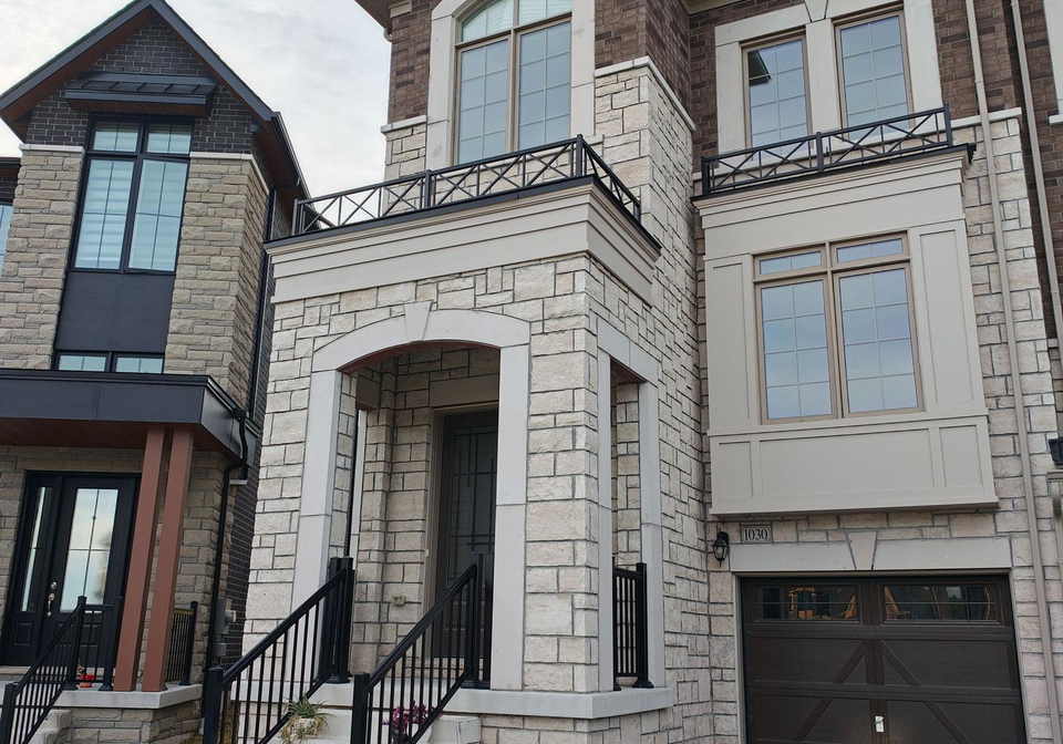 1030-valhalla-terrace-pickering-ontario-e13832668