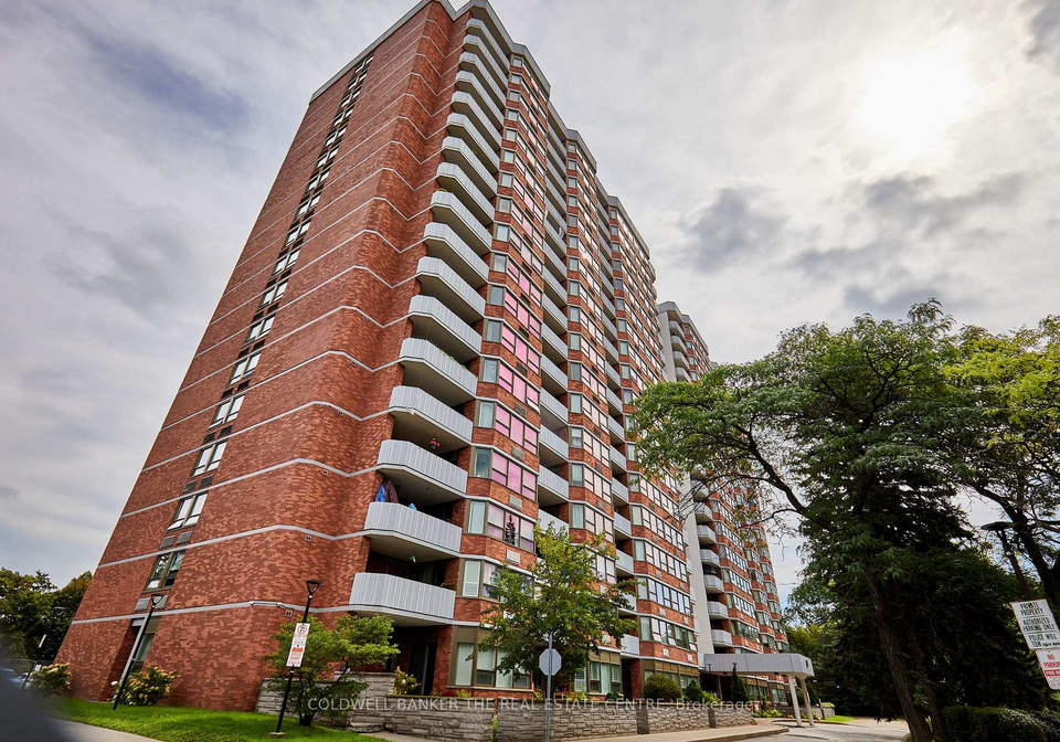 121-ling-road-toronto-scarborough-ontario-e13833554