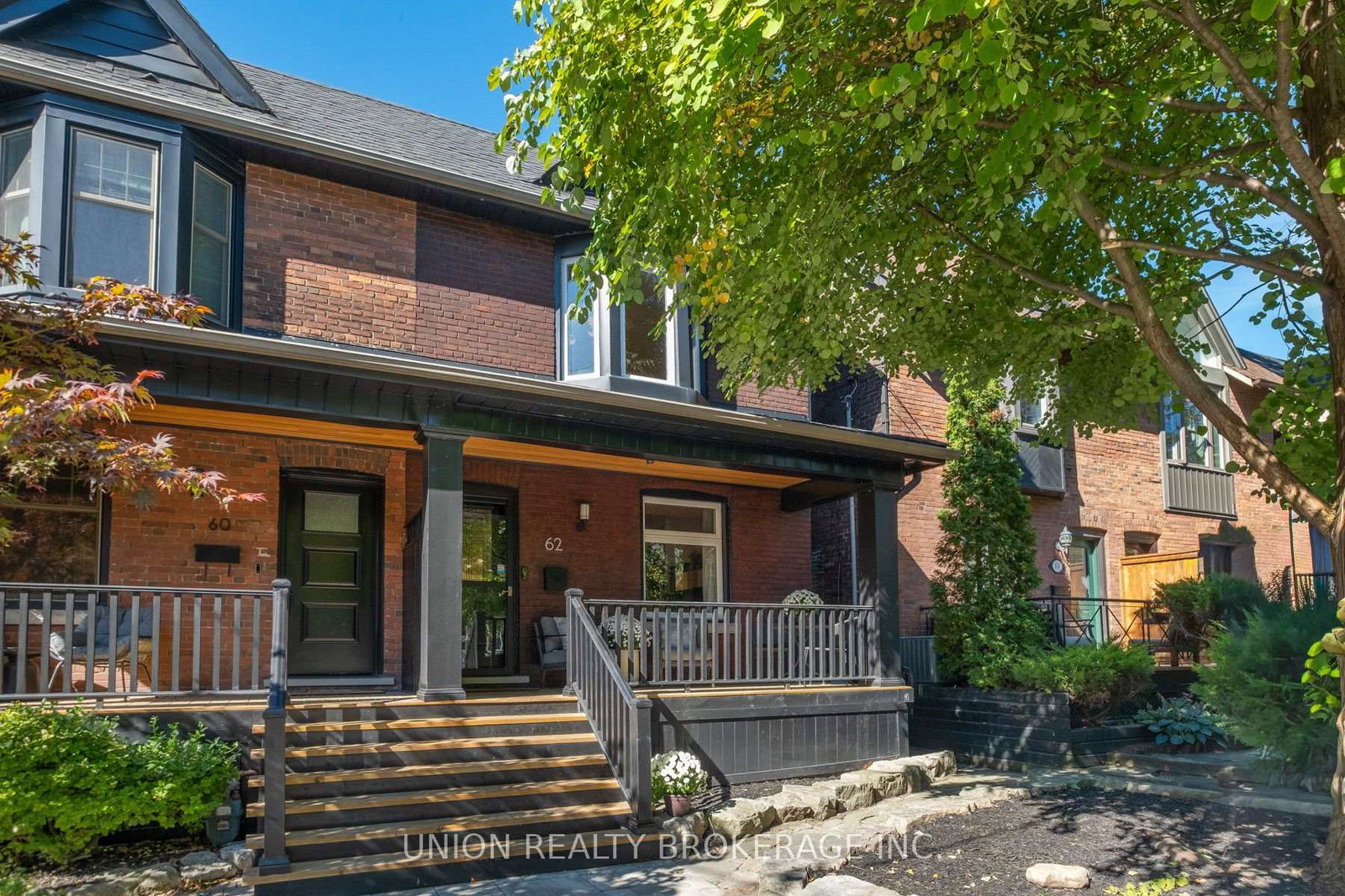 62-bertmount-avenue-toronto-toronto-ontario-e13833620