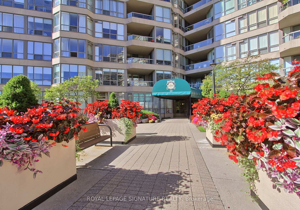 10-guildwood-parkway-toronto-scarborough-ontario-e13833688