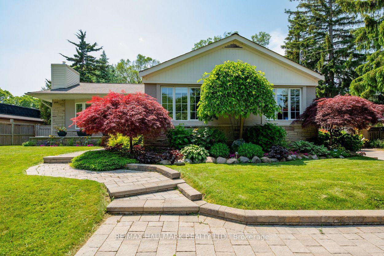 12-guildcrest-drive-toronto-scarborough-ontario-e13833758