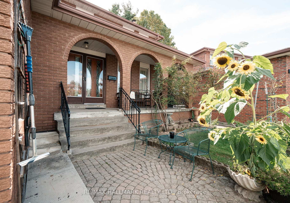 16-ascolda-boulevard-toronto-scarborough-ontario-e13833960