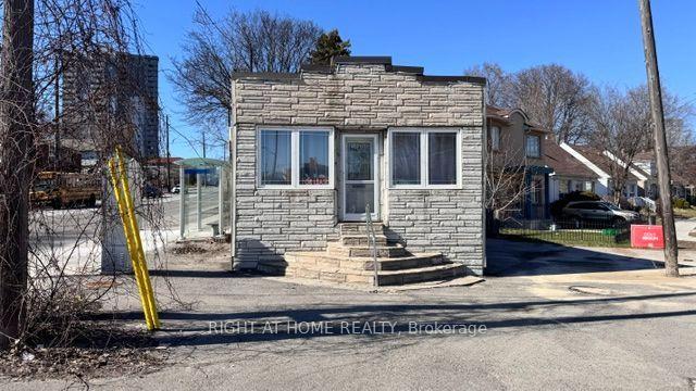 104-danforth-road-toronto-scarborough-ontario-e13834350