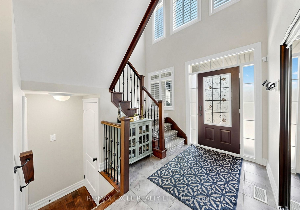 16-stockell-crescent-ajax-ontario-e13834374