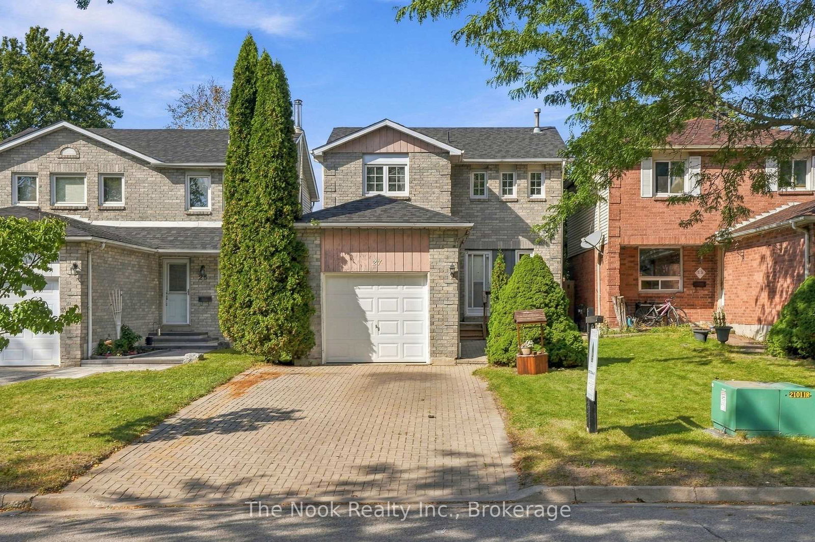 27-field-crescent-ajax-ontario-e13834434