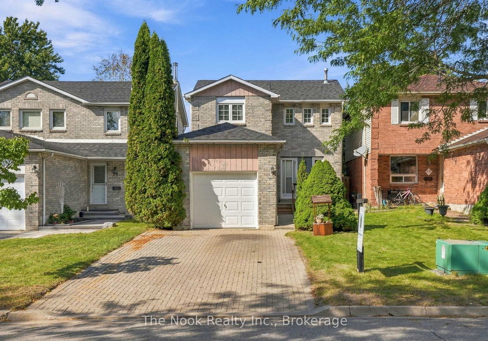 27-field-crescent-ajax-ontario-e13834434