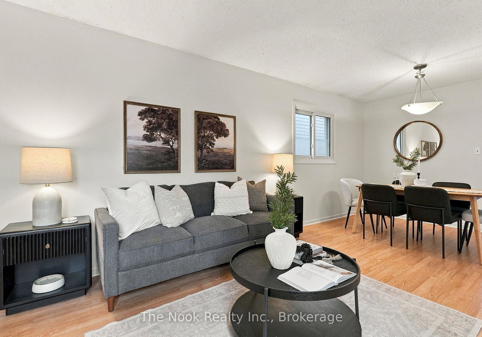 27-field-crescent-ajax-ontario-e13834434