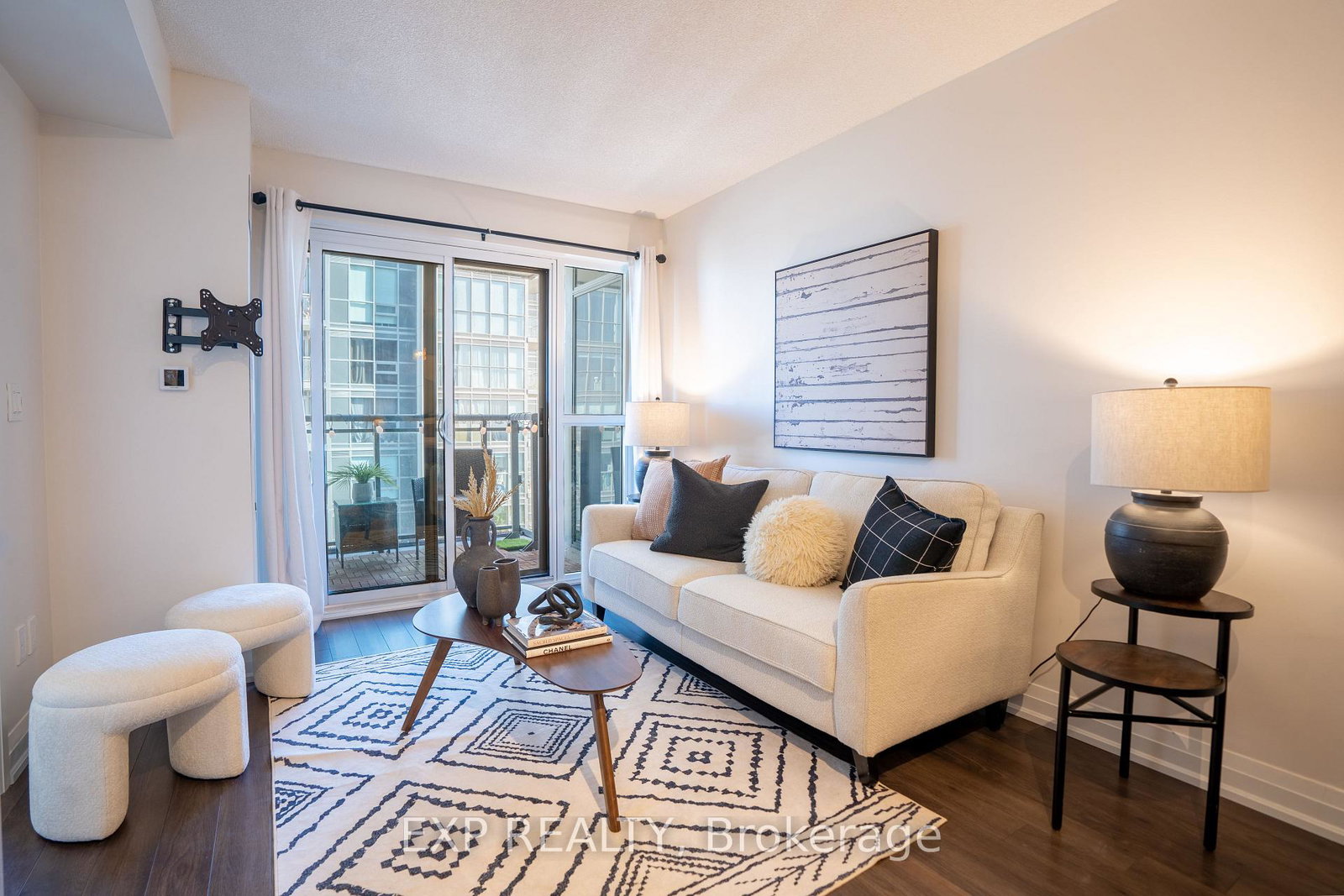 20-meadowglen-place-toronto-scarborough-ontario-e13835602