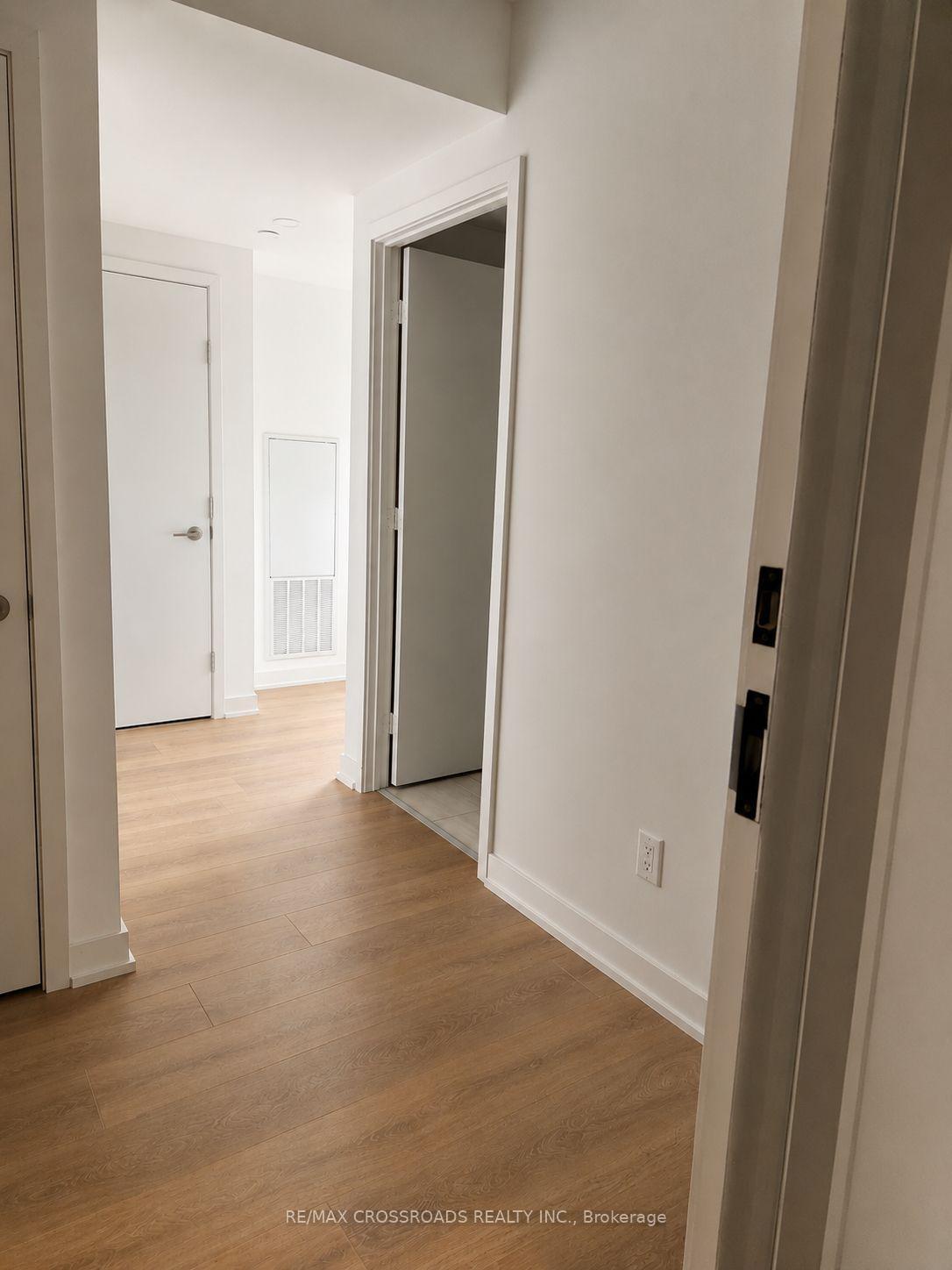 2031-kennedy-road-toronto-scarborough-ontario-e13836288