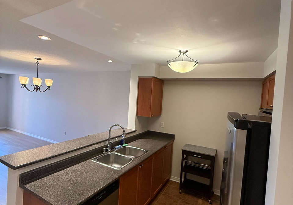 82-petra-way-whitby-ontario-e13836744