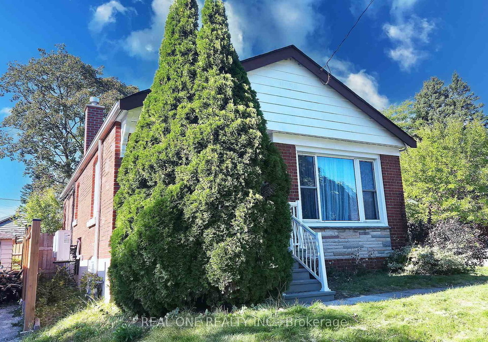 15-castille-avenue-toronto-scarborough-ontario-e13837786