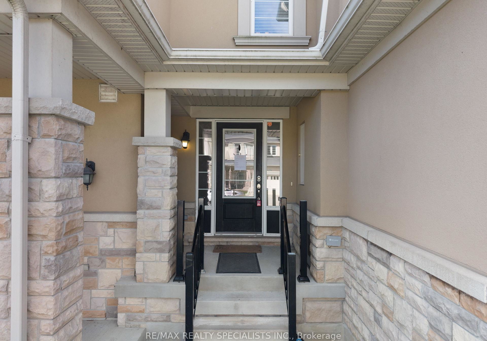 7-stotts-terrace-toronto-scarborough-ontario-e13838258