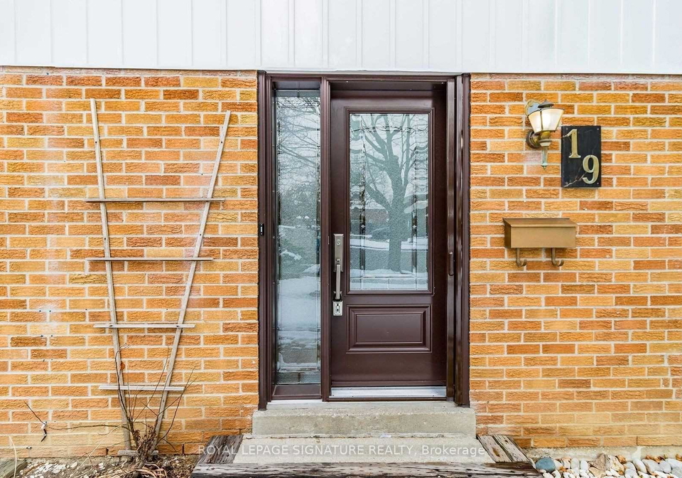 19-starlake-drive-toronto-scarborough-ontario-e13838780