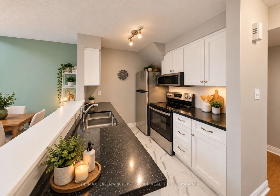 8-petra-way-whitby-ontario-e13838884