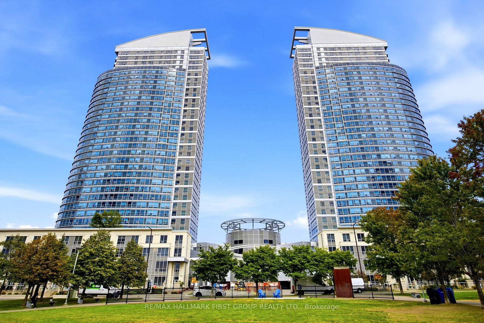 36-lee-centre-drive-toronto-scarborough-ontario-e13840030