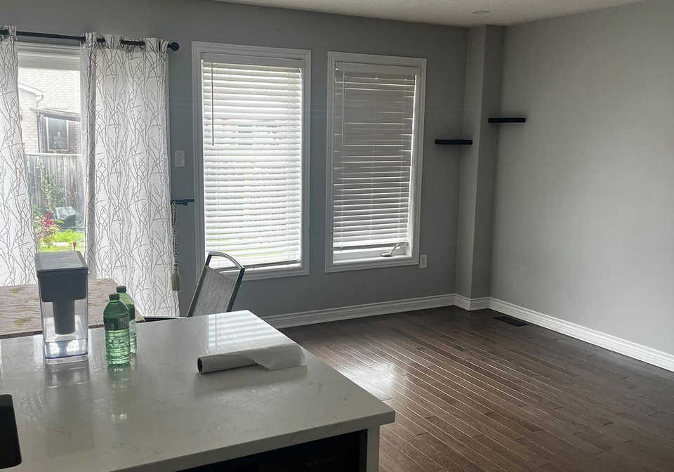 12-gateway-court-whitby-ontario-e13840678