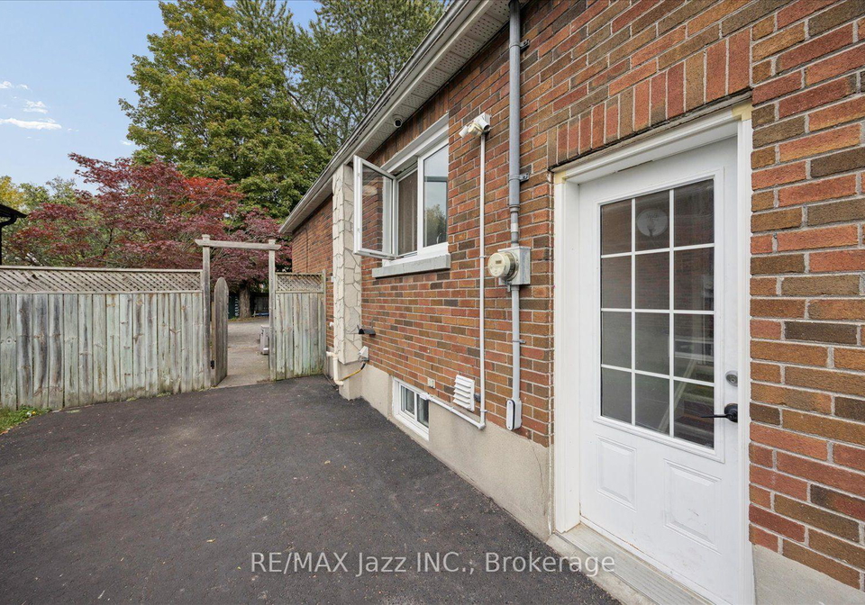 315-cadillac-avenue-s-oshawa-ontario-e13840718
