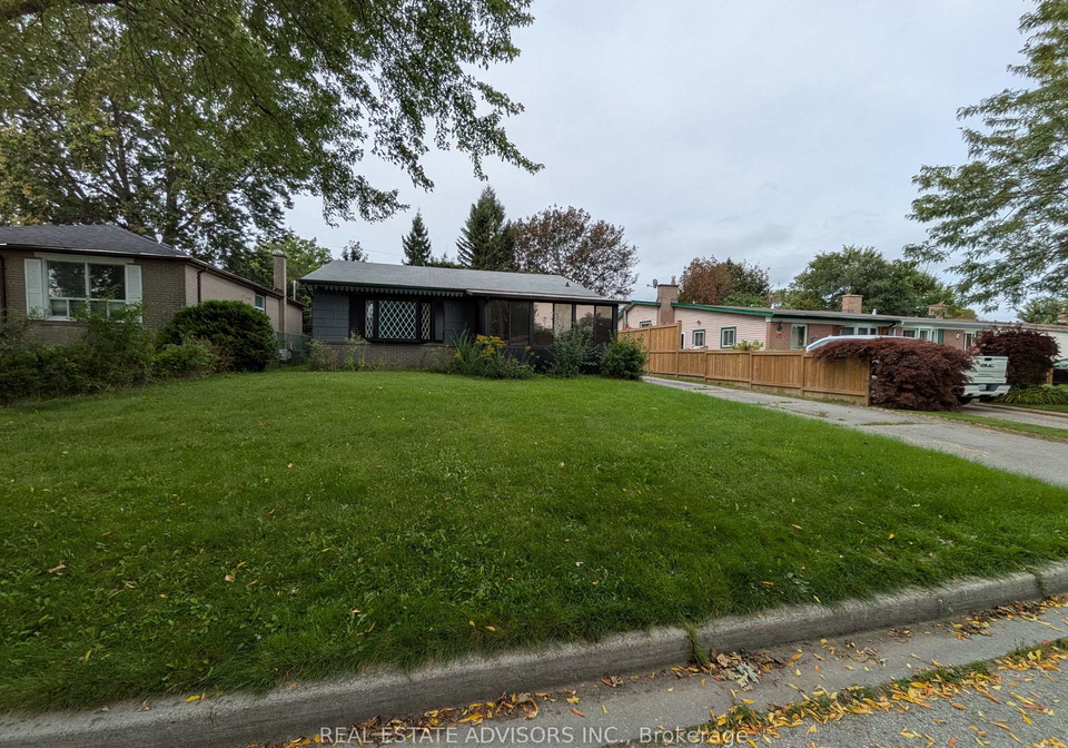 712-annland-street-pickering-ontario-e13841114