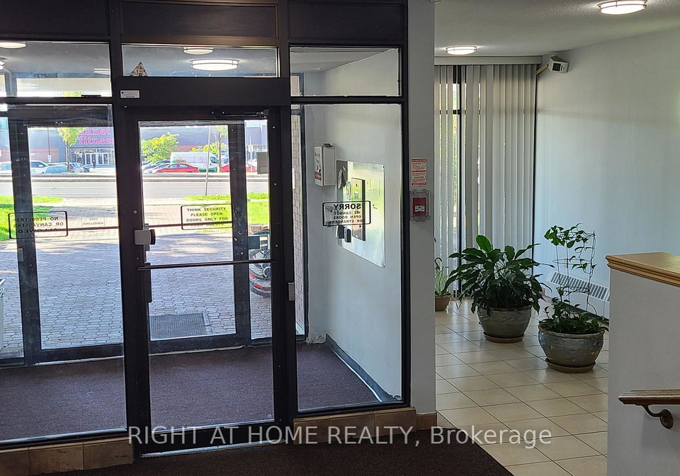 10-tapscott-road-toronto-scarborough-ontario-e13841300