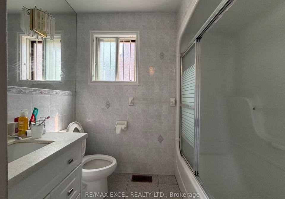 56-leafield-drive-toronto-scarborough-ontario-e13841600
