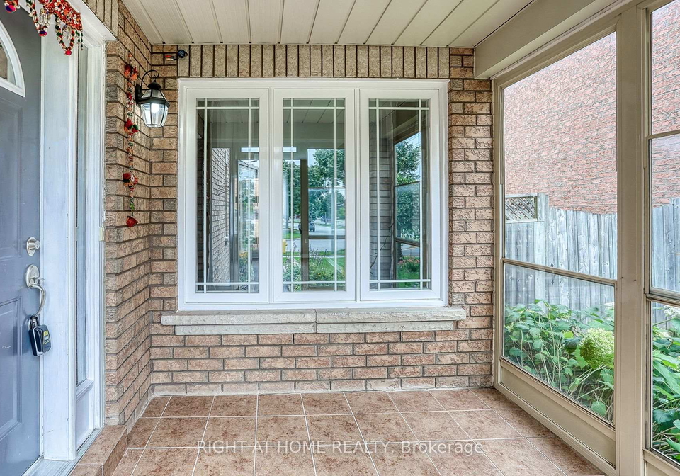 37-brockman-crescent-ajax-ontario-e13841628