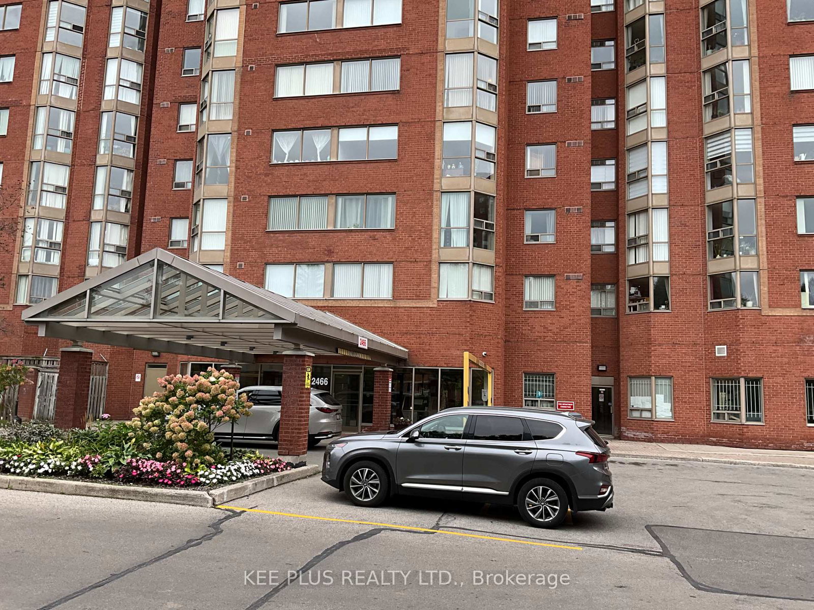 2466-e-eglinton-avenue-e-toronto-scarborough-ontario-e13842026