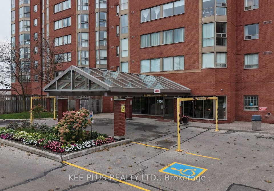 2466-e-eglinton-avenue-e-toronto-scarborough-ontario-e13842026