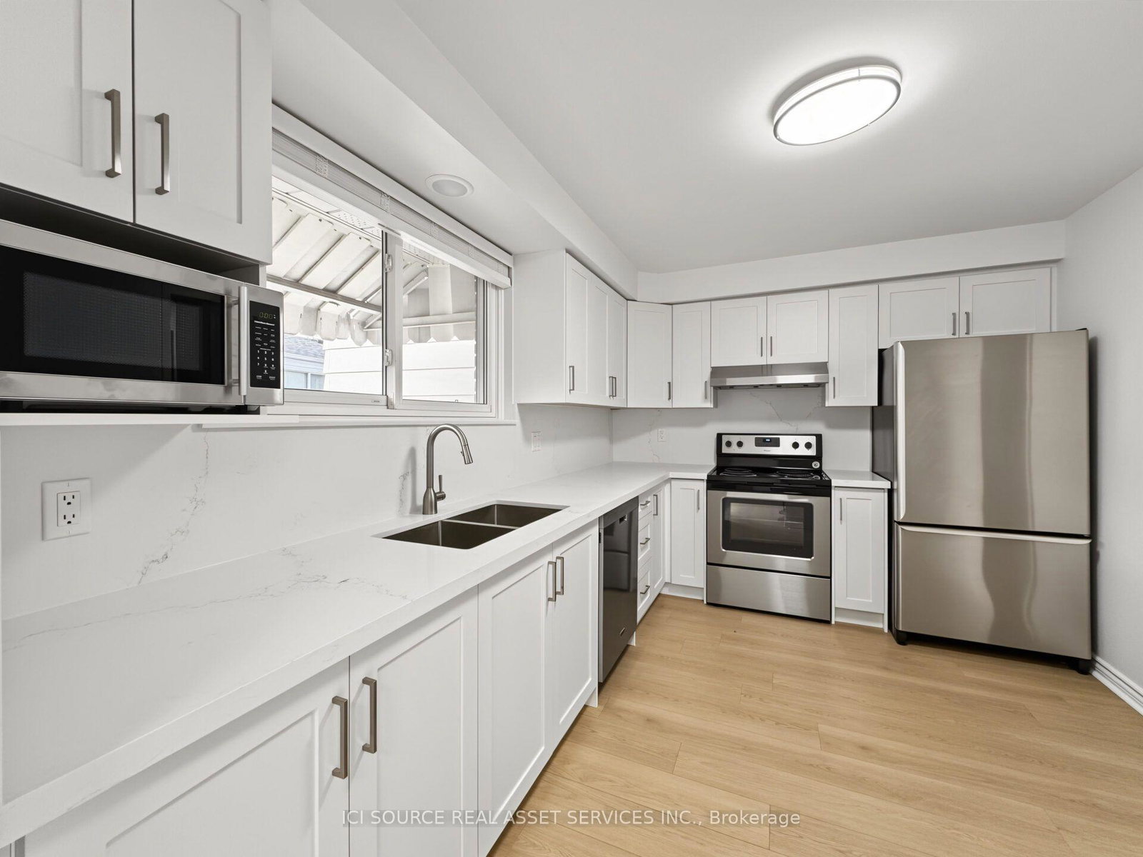 42-follett-court-ajax-ontario-e13842350