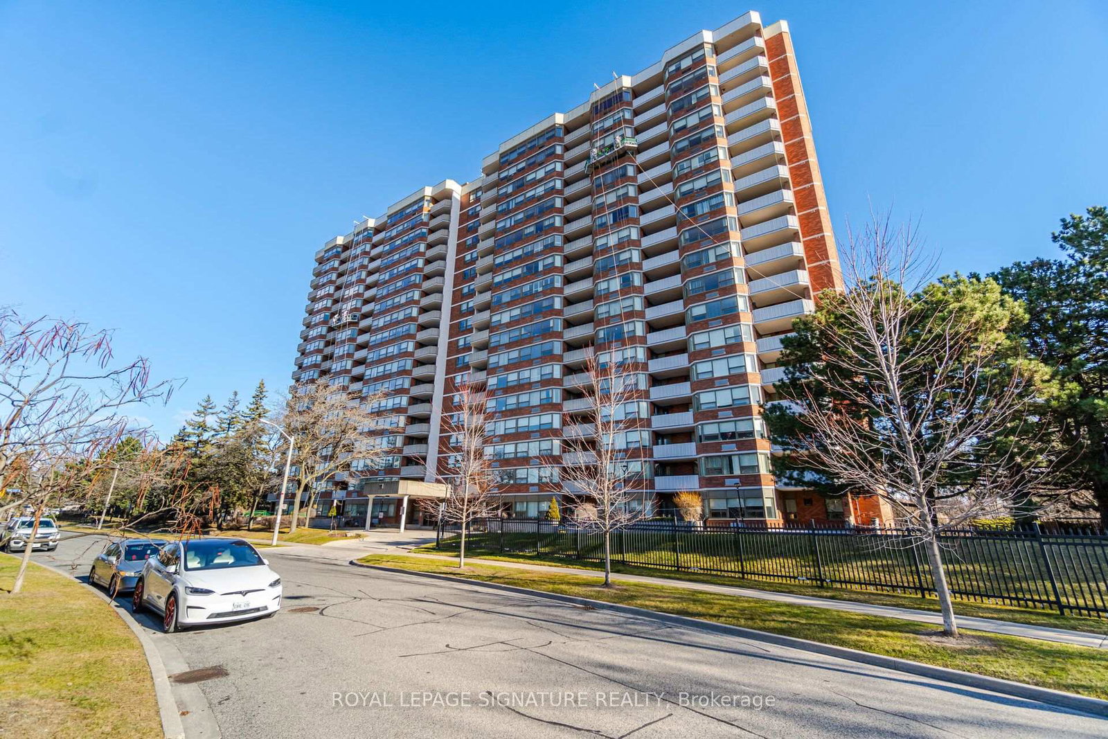 121-ling-road-toronto-scarborough-ontario-e13842508